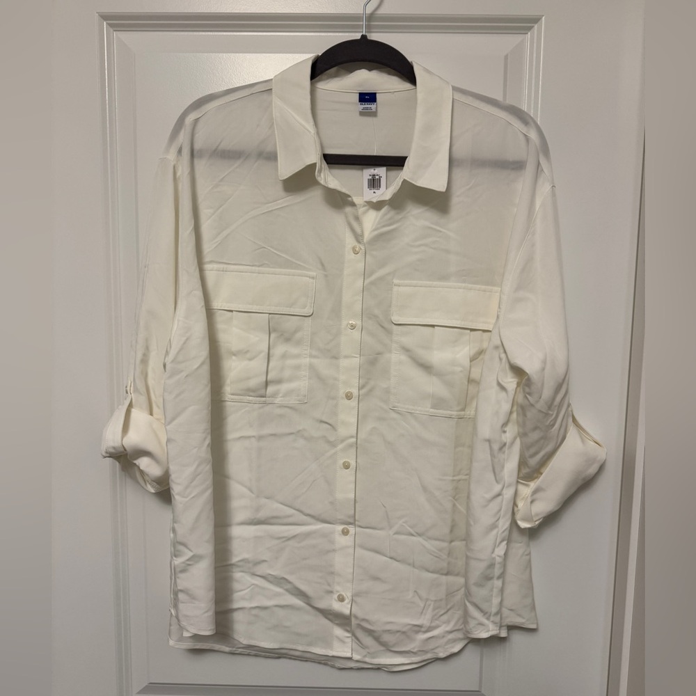 NWT Old Navy women’s button-down utility shirt in ivory size XL